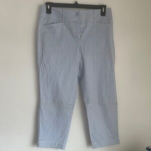 Loft Light Blue and white women Pinstripe Cropped Pants size 8